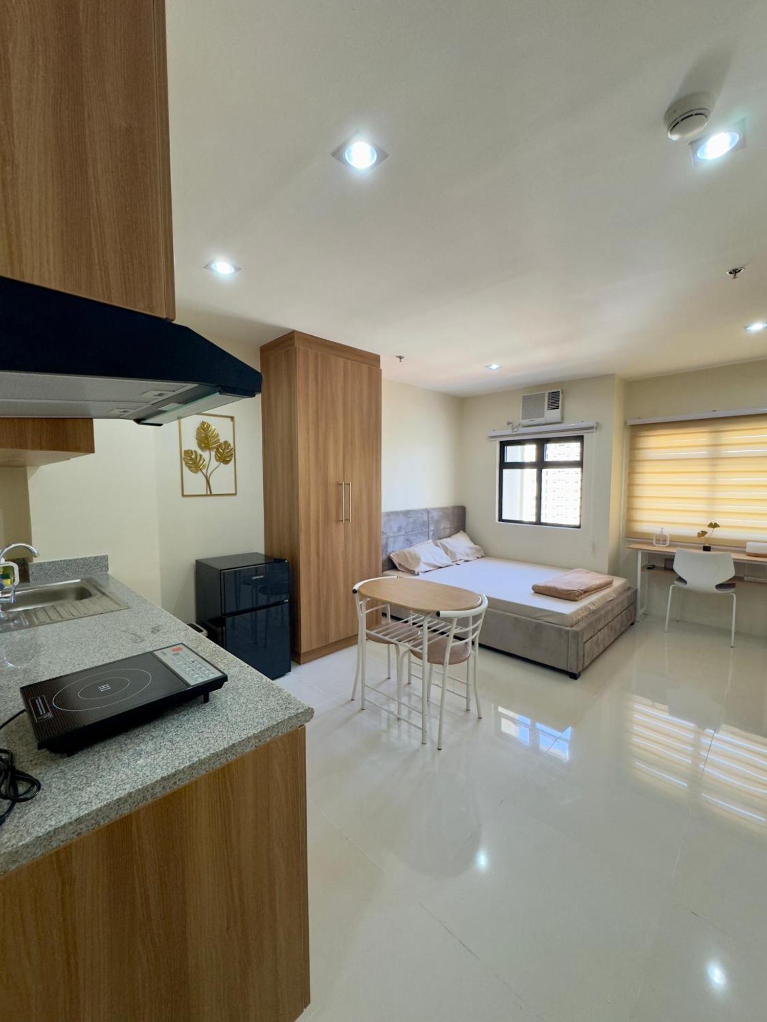 Studio Condo Unit In Midpoint Residences, Mandaue City Cebu Eksteriør bilde